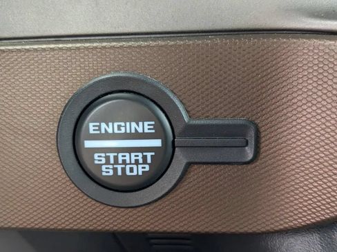 Used 2023 Ford Bronco Outer Banks AWD/4WD image 25