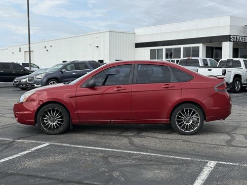 Used 2011 Ford Focus SES w/ 401A Rapid Spec Order Code image 5