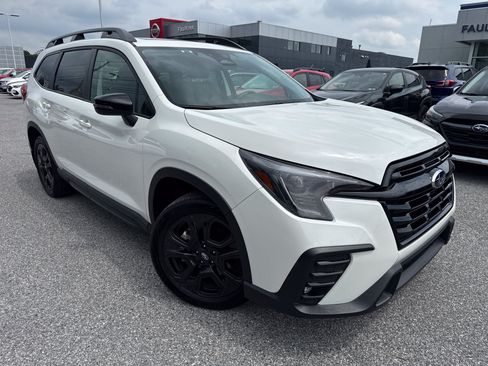 Certified 2023 Subaru Ascent Onyx Edition w/ Popular Package - Onyx AWD/4WD image 3