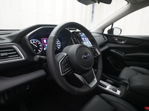 Used 2026 Subaru Ascent Touring AWD/4WD image 8