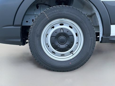 New 2026 Ford Transit 250 Low Roof w/ Load Area Protection Package RWD image 34
