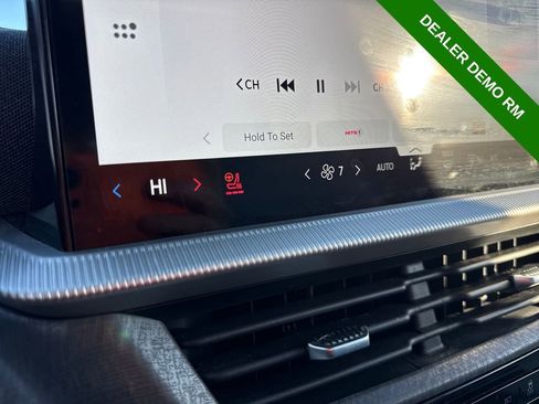 Used 2025 Ford Explorer Platinum w/ LUX Leather Package image 42