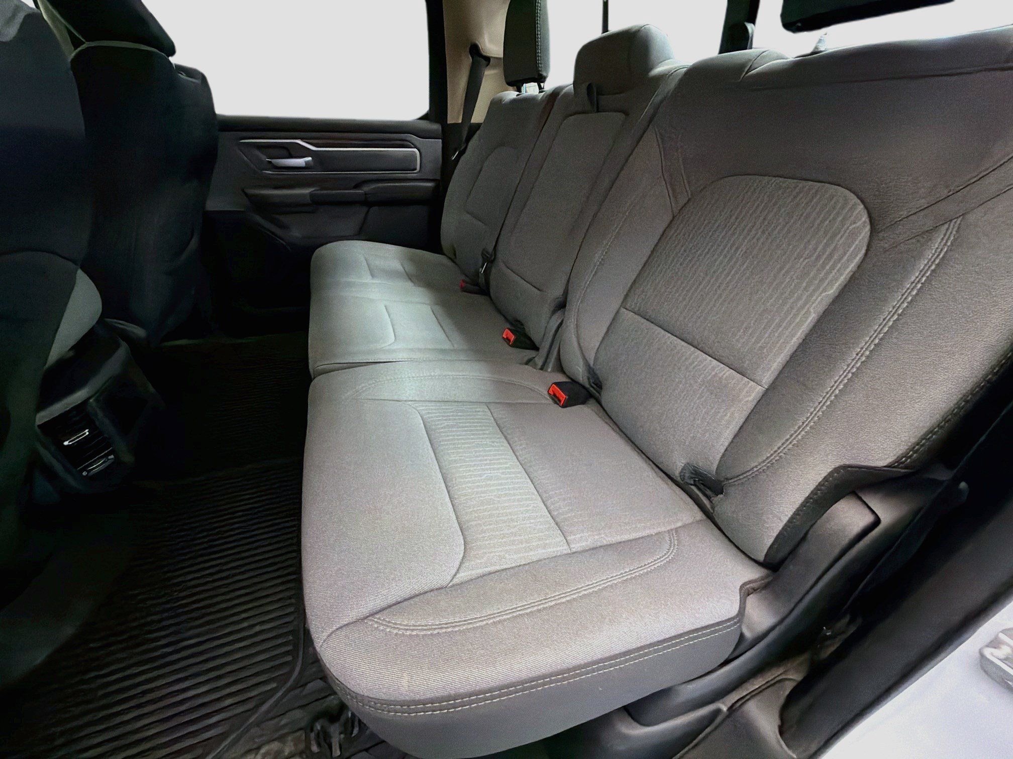 Used 2020 RAM 1500 Big Horn AWD/4WD image 13