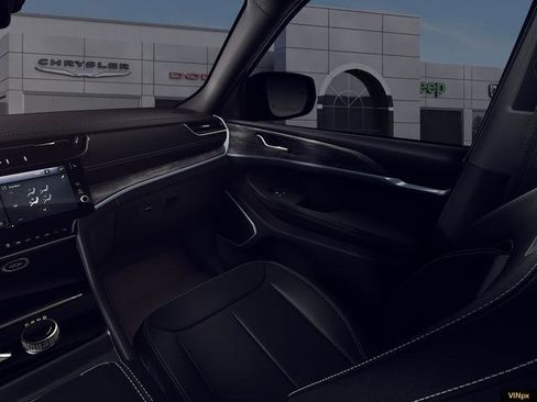 New 2026 Jeep Grand Cherokee Limited image 19