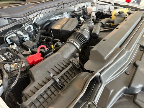 Used 2022 Ford F250 Lariat w/ Chrome Package AWD/4WD image 16