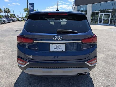 Used 2019 Hyundai Santa Fe SE AWD/4WD image 5