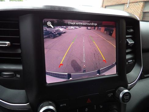 Used 2019 RAM 1500 Big Horn image 19