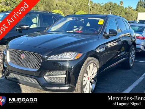 Used 2018 Jaguar F-PACE R-Sport image 1
