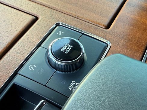 Used 2023 Lincoln Navigator Black Label AWD/4WD image 33