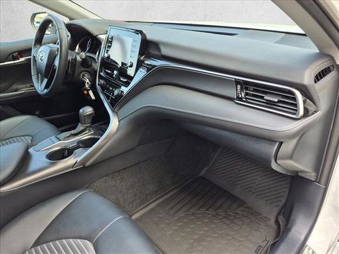 Certified 2023 Toyota Camry SE FWD image 20
