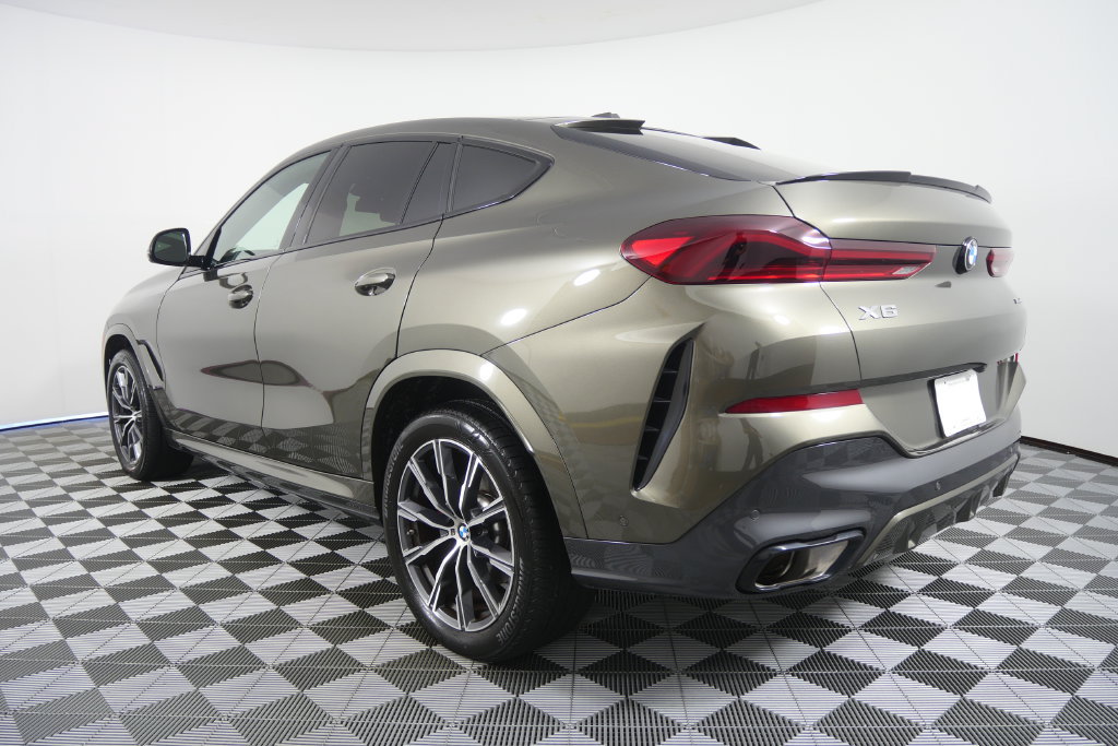 Certified 2026 BMW X6 xDrive40i AWD/4WD image 6