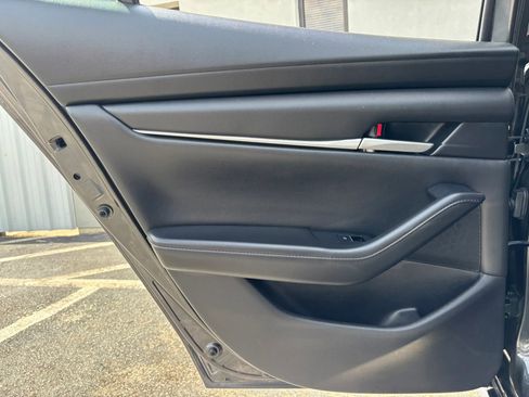 Used 2023 MAZDA MAZDA3 s FWD image 49