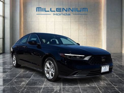 Used 2023 Honda Accord LX image 6