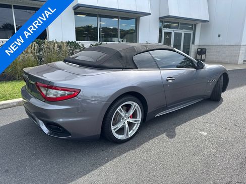 Used 2019 Maserati GranTurismo Sport RWD image 2