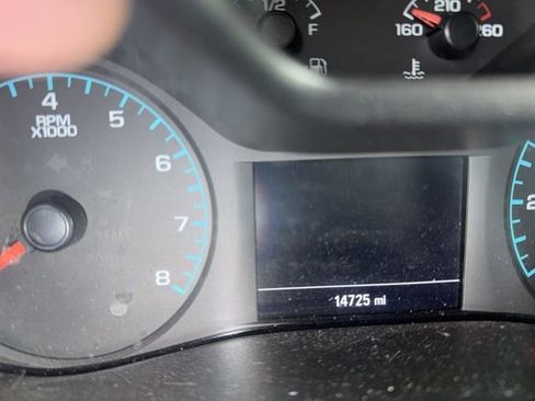 Used 2022 Chevrolet Colorado LT w/ LT Convenience Package image 5