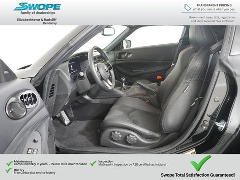Used 2024 Nissan Z Performance w/ Floor Mat Package RWD image 11