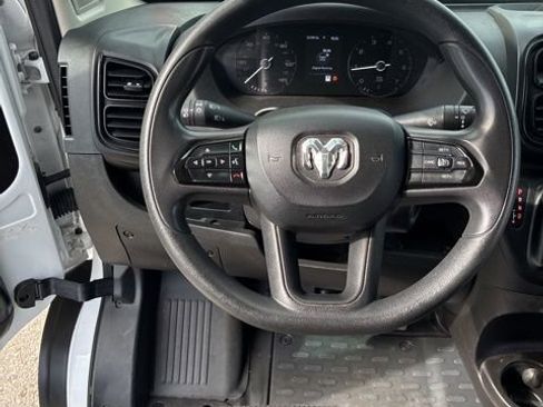 Used 2023 RAM ProMaster 3500 w/ Driver Convenience Group FWD image 18