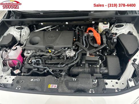 Certified 2025 Toyota RAV4 XLE w/ Convenience Package image 25