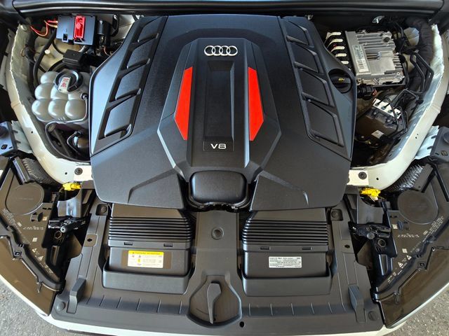 Used 2021 Audi SQ7 Prestige w/ Prestige Package AWD/4WD image 28
