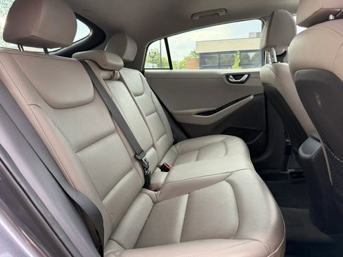 Used 2017 Hyundai Ioniq Limited FWD image 14