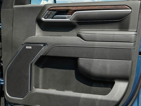 New 2026 GMC Sierra 1500 Elevation image 8