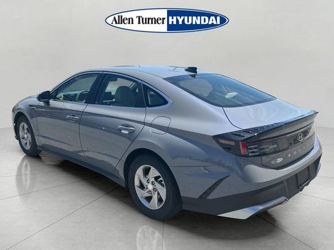 New 2026 Hyundai Sonata SE FWD image 5