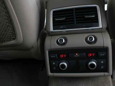 Used 2014 Audi Q7 3.0T Premium Plus w/ Premium Plus Package image 35