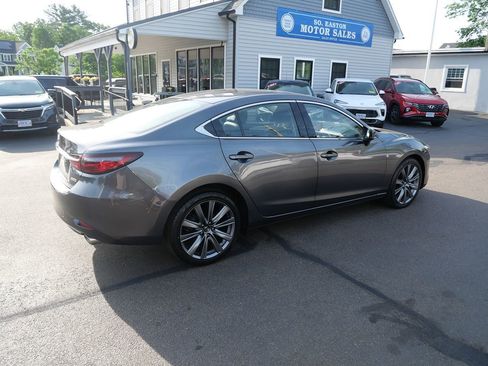 Used 2021 Toyota Corolla LE FWD image 7