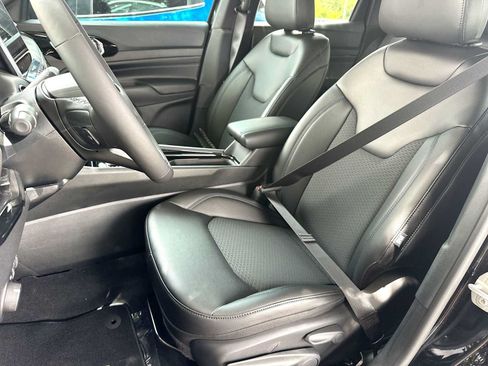 New 2026 Jeep Compass Latitude AWD/4WD image 17