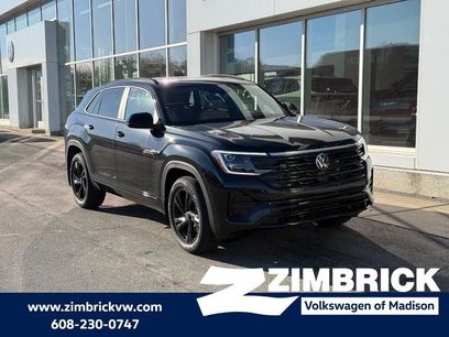 New 2026 Volkswagen Atlas Cross Sport SEL R-Line
