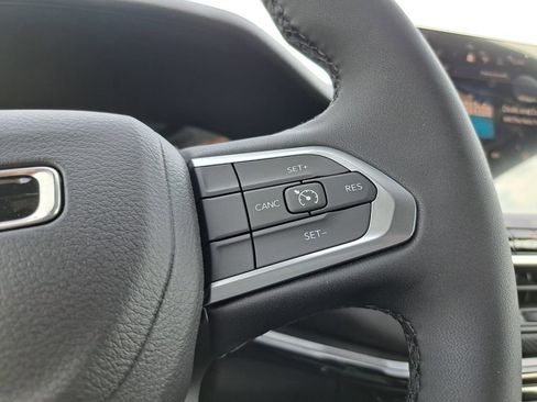 New 2026 Jeep Compass Latitude AWD/4WD image 13