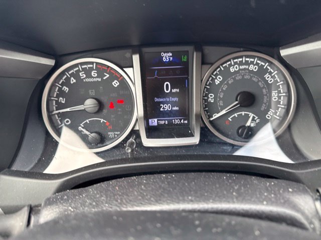 Used 2021 Toyota Tacoma SR5 w/ Technology Package AWD/4WD image 15