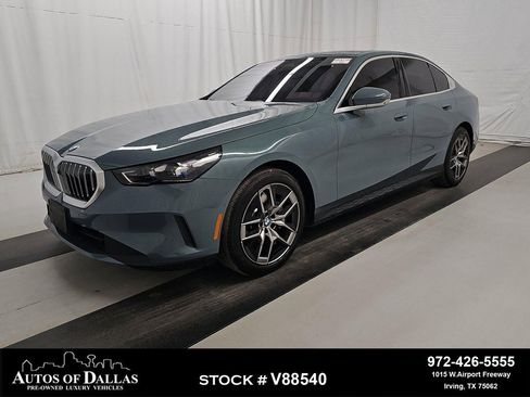 Used 2026 BMW 530i xDrive w/ Premium Package image 1