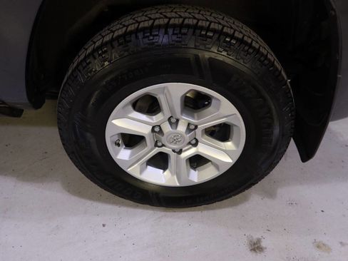 Used 2020 Toyota 4Runner SR5 Premium image 38