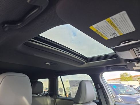 New 2026 Subaru Outback Limited AWD/4WD image 12