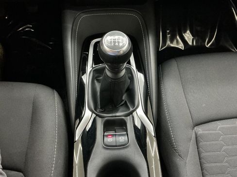 Used 2022 Toyota Corolla SE FWD image 36