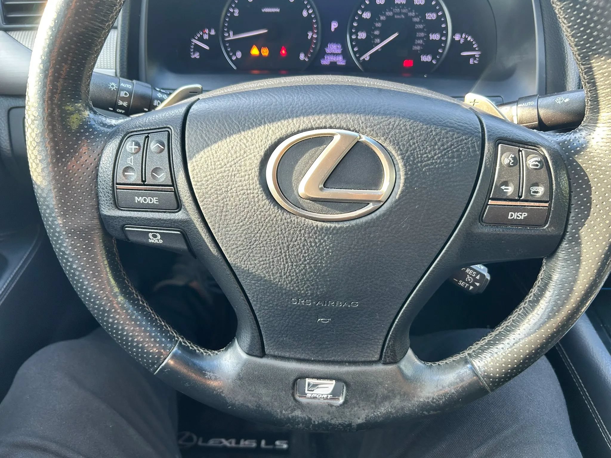 Used 2013 Lexus LS 460 w/ F-Sport Pkg RWD image 17