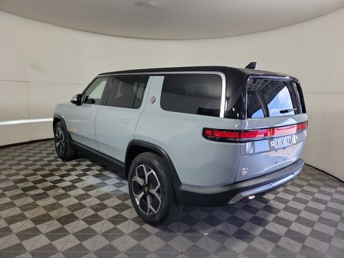 Used 2024 Rivian R1S Adventure AWD/4WD image 3