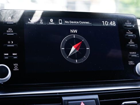 Used 2021 Honda Accord Sport image 26