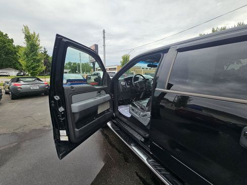Used 2011 Ford F150 XLT w/ XLT Chrome Pkg RWD image 18