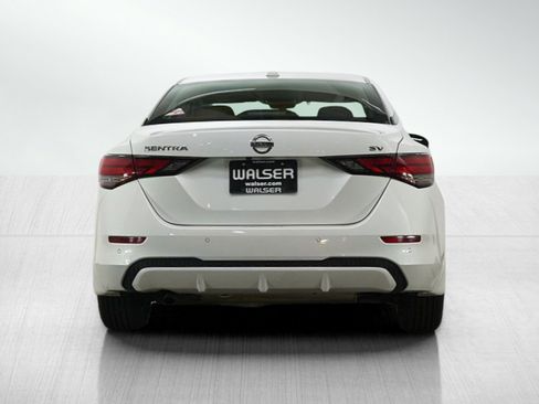 Used 2022 Nissan Sentra SV image 5