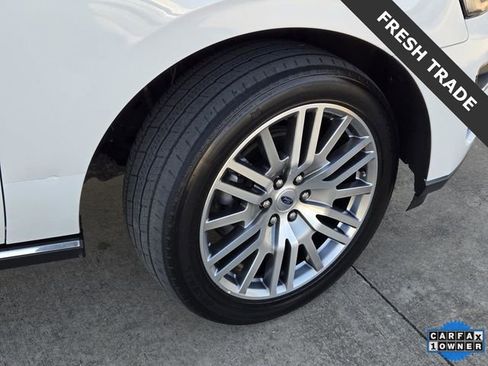 Used 2023 Ford Expedition Max Limited image 6