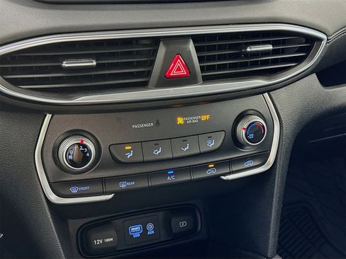 Used 2019 Hyundai Santa Fe SE image 16