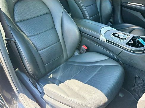 Used 2021 Mercedes-Benz C 300 4MATIC Sedan image 28