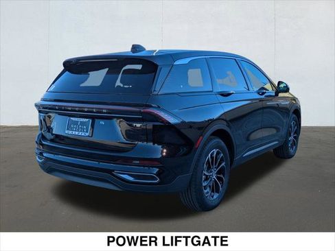 New 2026 Lincoln Nautilus Premier image 2