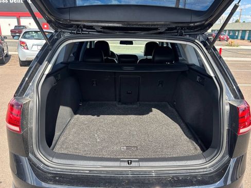 Used 2019 Volkswagen Golf Alltrack S AWD/4WD image 17