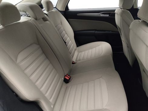 Used 2017 Ford Fusion S image 19