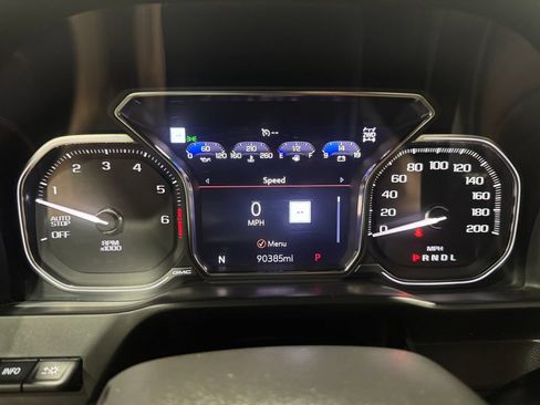Used 2019 GMC Sierra 1500 AT4 w/ AT4 Premium Package AWD/4WD image 8