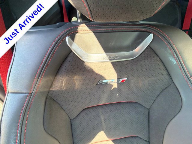 Used 2021 Chevrolet Camaro ZL1 RWD image 28