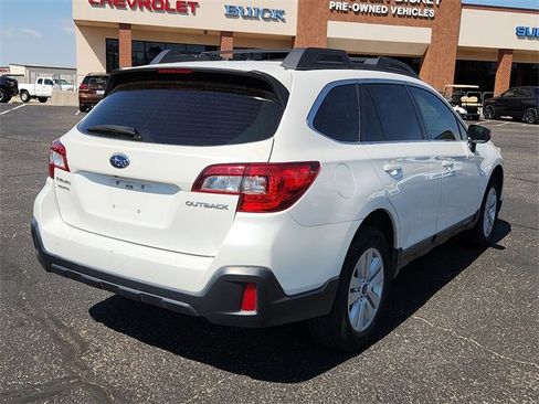 Used 2019 Subaru Outback 2.5i image 4